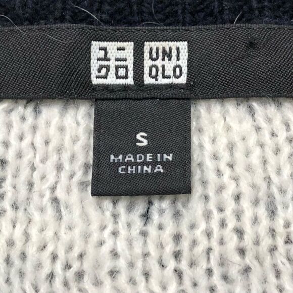 UNIQLO SWEATER                      CREW NECK TEXTURED MOHAIR BLEND SWEATER - Picture 6 of 9